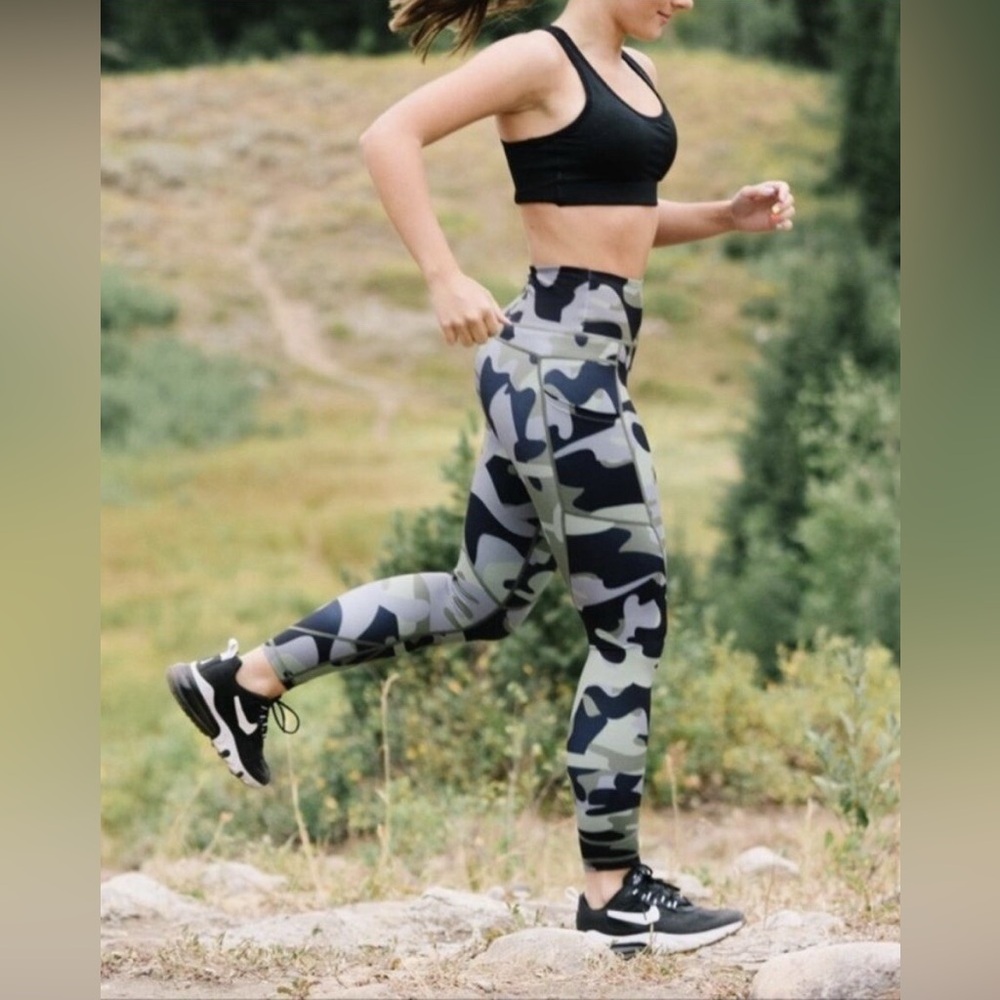 ZYIA Green Camo 7/8 length Workout leggings
